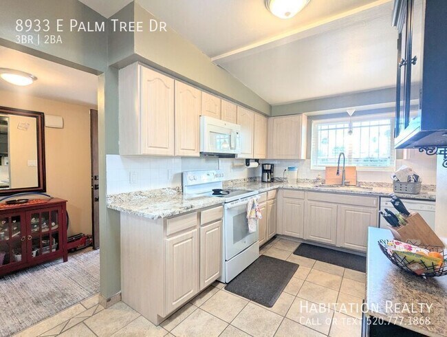 Photo - 8933 E Palm Tree Dr