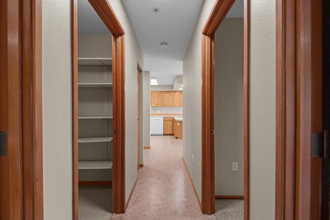 Sycamore Apartments