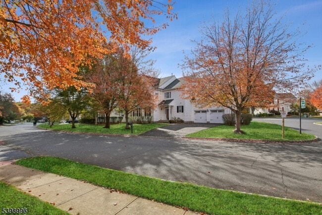 Photo - 12 Hansom Rd