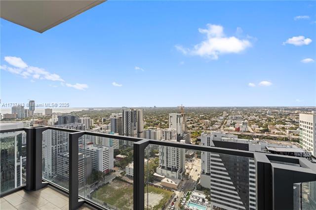 Photo - 88 SW 7th St