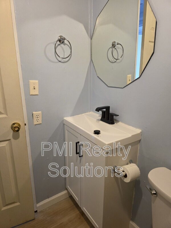 Photo - 310 Elberta Ave