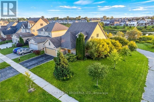Photo - 1841 Foxwood Ave