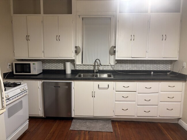 Photo - 80 N 100 W House