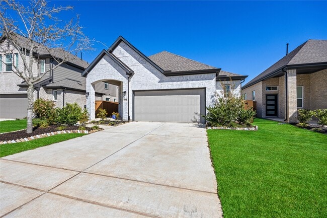 Building Photo - 21130 Garden Palm Dr