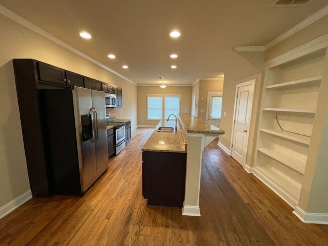 Photo - 125 Hobson Ave