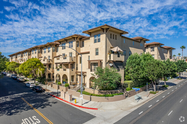 Photo - Mission Walk Apartments
