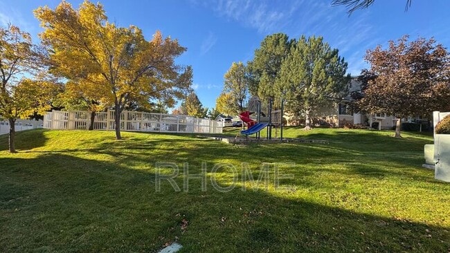 Photo - 6892 Florentine Way