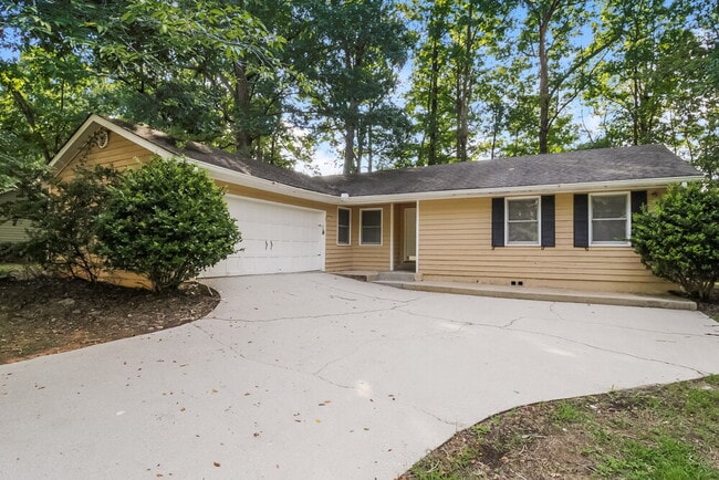 Photo - 147 Old Mill Trail SW