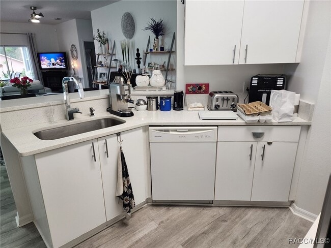 Photo - 1876 W Shanelle Path