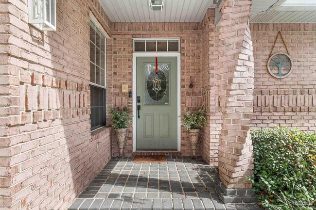 Photo - 8432 Millstream Dr