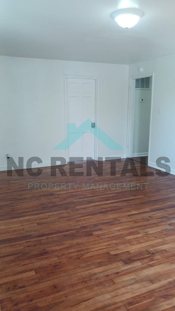 Photo - 1209 Gordon St