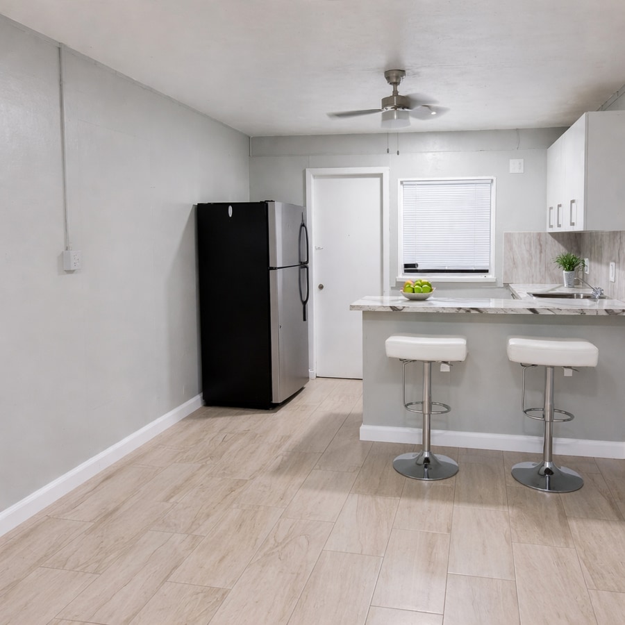 Photo - 106 Cleveland St