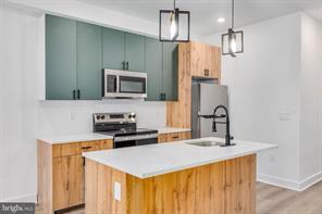 Photo - 1222 W Silver St