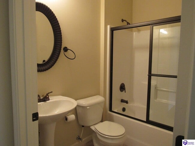 Photo - 172 Shirley Blvd