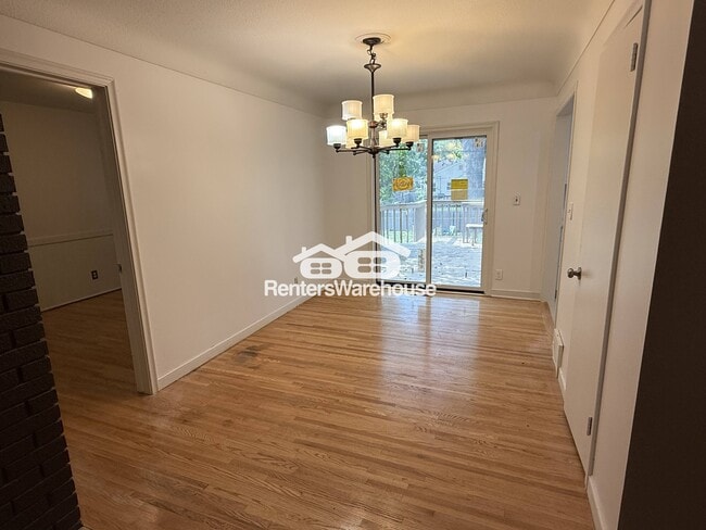 Photo - 2580 Vernon Ave S