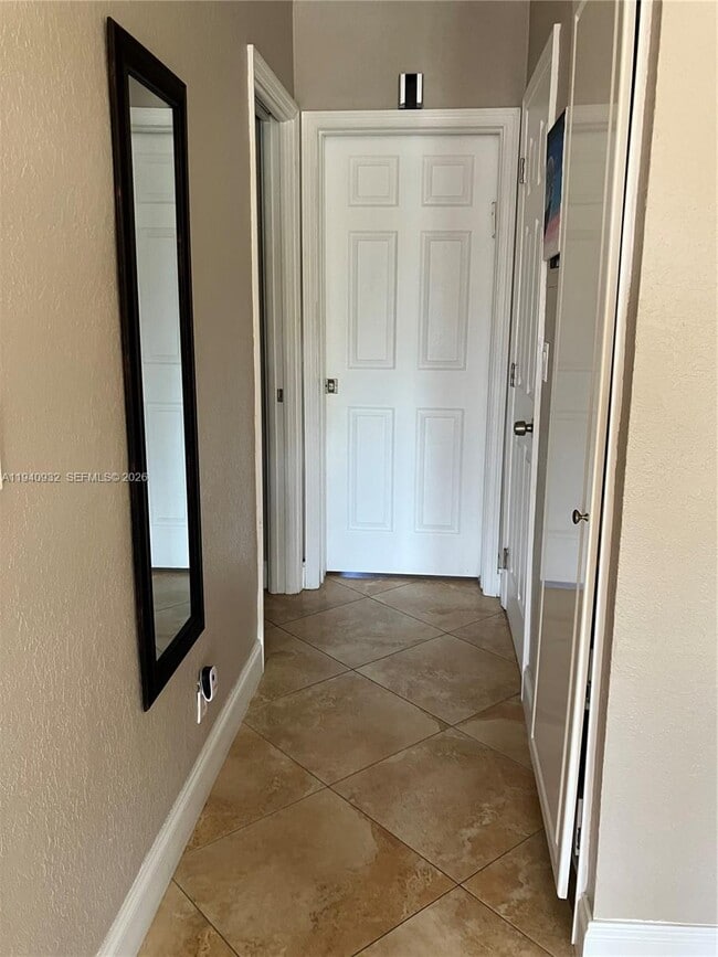 Photo - 455 Golden Isles Dr Unit 207