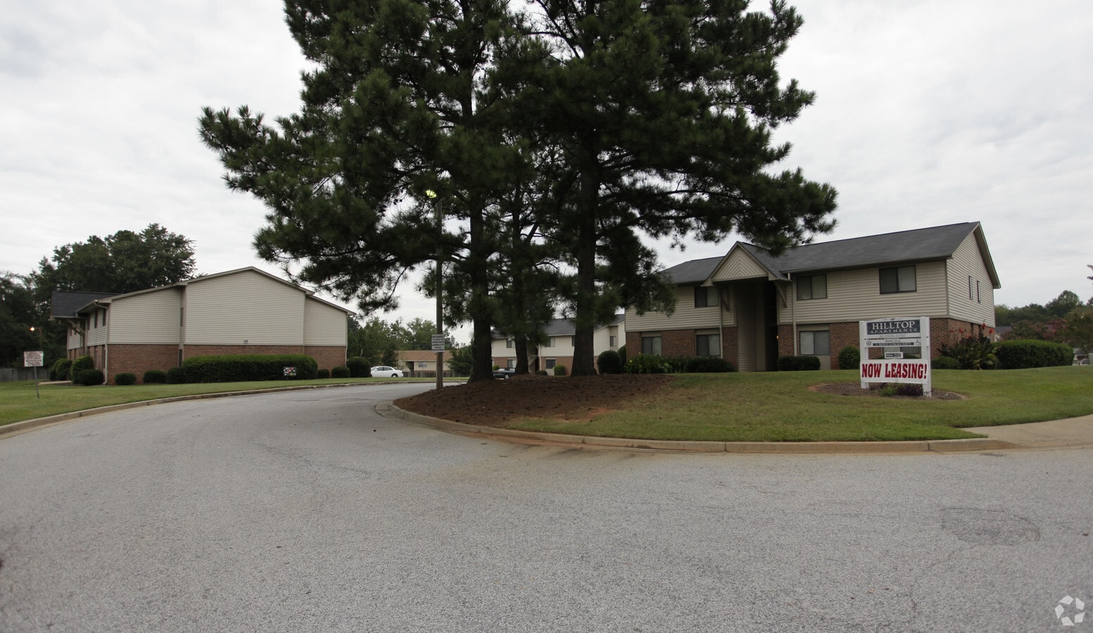 Photo - Hilltop Apartments