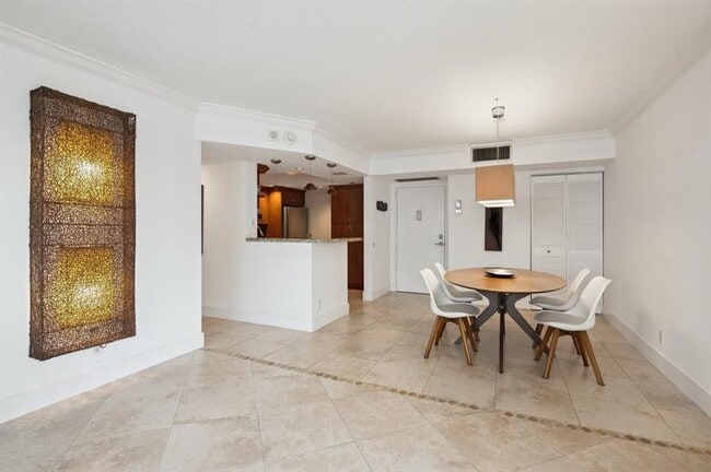 Photo - 1170 N Federal Hwy Unit 311