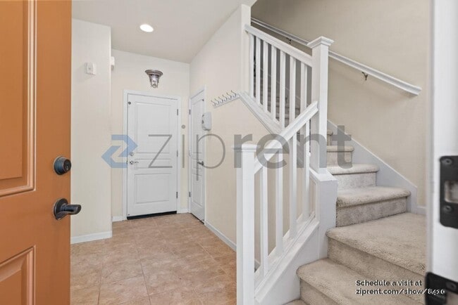 Photo - 5572 Campbell Ln