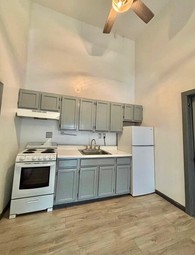 Photo - 215 Avenue B Unit 1F