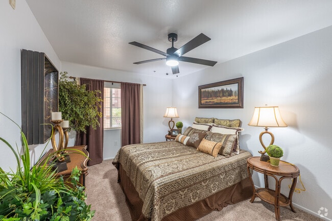 2BR, 2BA - 962SF - Primary Bedroom - Carefree Senior Living at the Willows (55+)