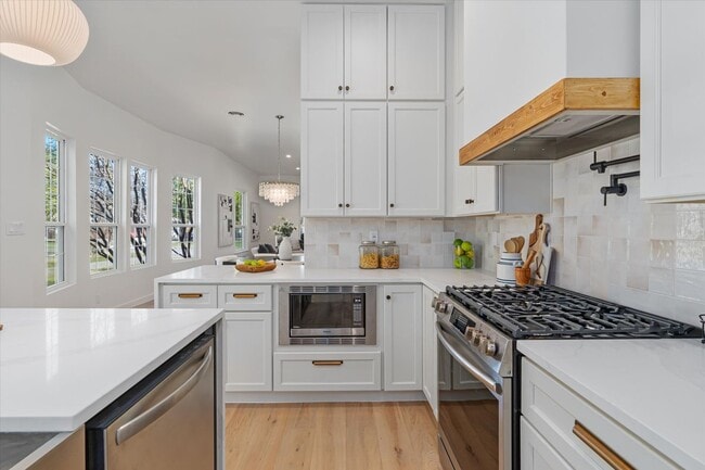 Building Photo - 1207 Lexington St Rental