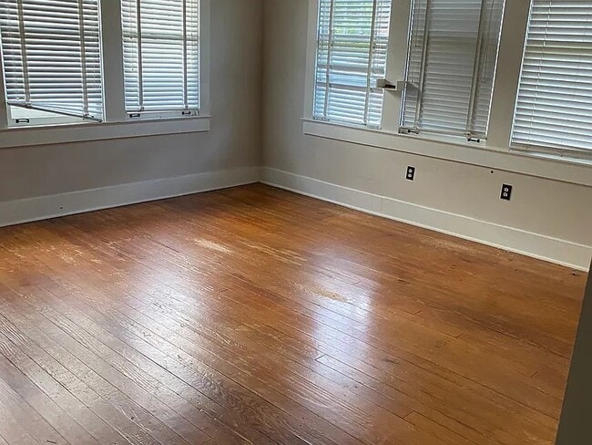 Photo - 4187 Hyacinth Ave