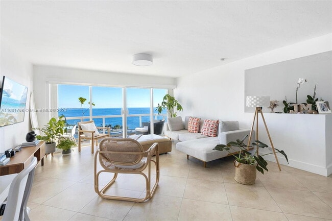 Photo - 2451 Brickell Ave