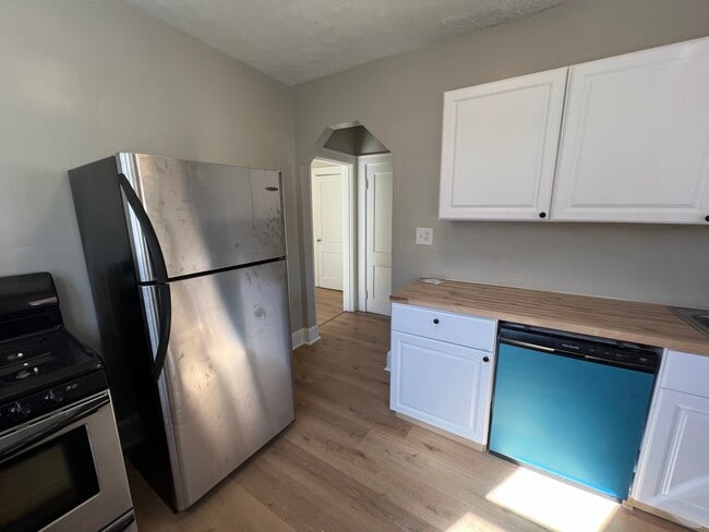 Photo - 2310 Indian Mound Ave Unidad 2