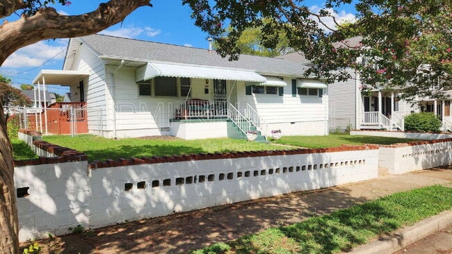 Photo - 1806 Powhatan St
