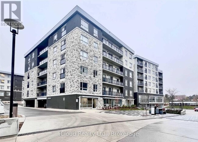 Photo - 275 Larch St Unit 401H