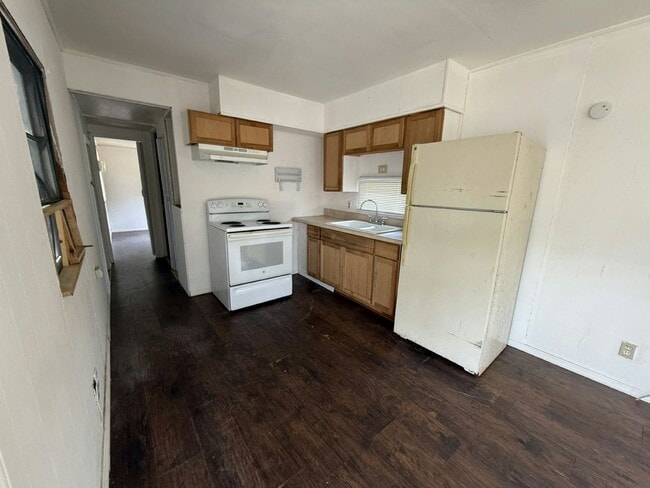 Photo - 130 S Suncoast Blvd