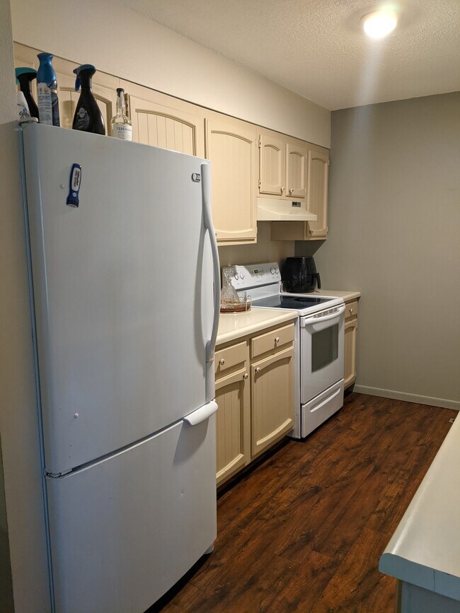 Photo - 1718 Widman Ln E