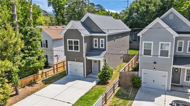 Photo - 104 S Palm Ave