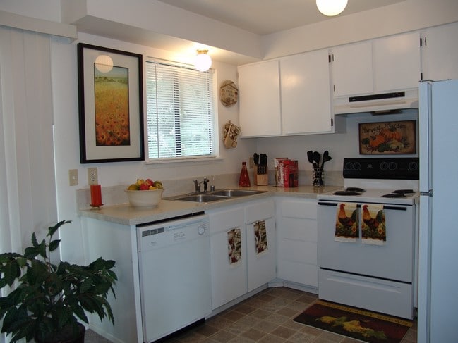 Photo - Chico Way Apartments