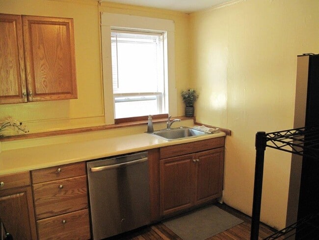 Photo - 107 Dryden Rd Unit 2