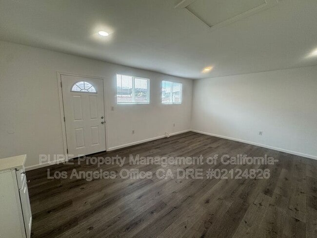 Photo - 10977 1/2 Pope Avenue