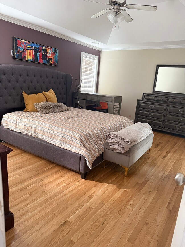 Photo - 1112 Rebarah Moor Dr