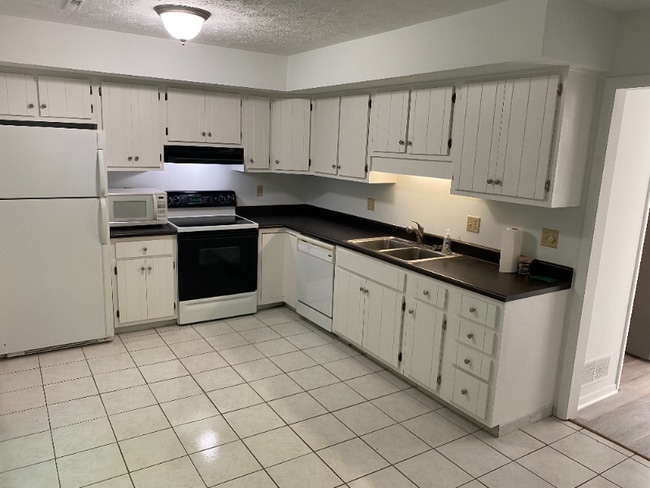 Photo - 1238 Van Voorhis Rd