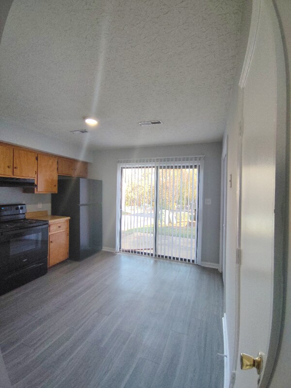 Photo - 4 Ferguson Dr