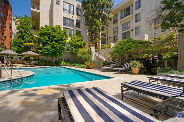 Building Photo - 1440 Veteran Ave Unit 242 Rental
