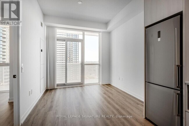 Photo - 195 Commerce St Unité 3201