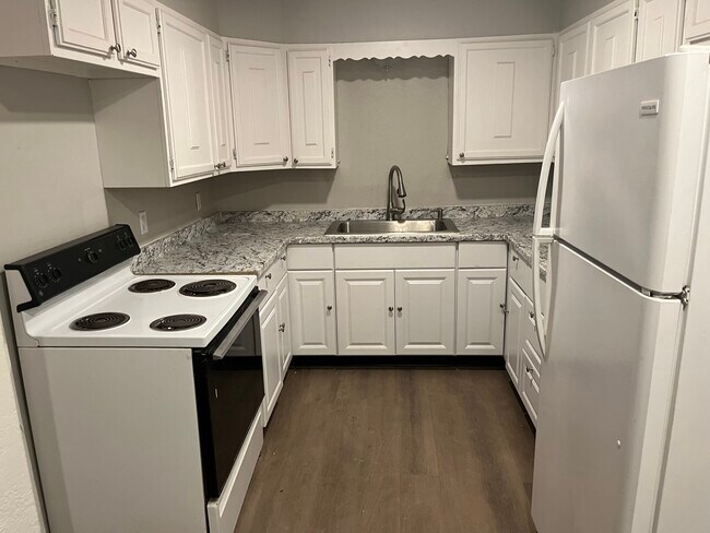 Photo - The Tiger's Den Apartments