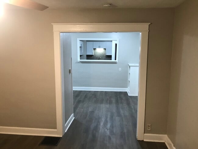 Photo - 419 Harlan St