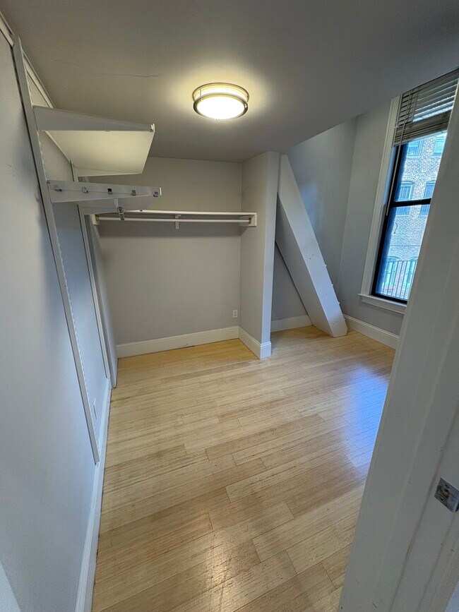 Photo - 290 Columbus Ave Unidad 5