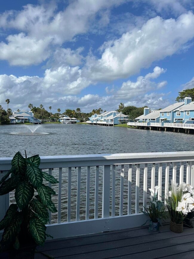 Photo - 809 Ocean Dunes Cir