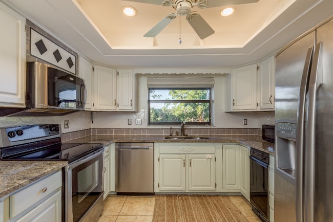 Photo - 14 Mariner Dr