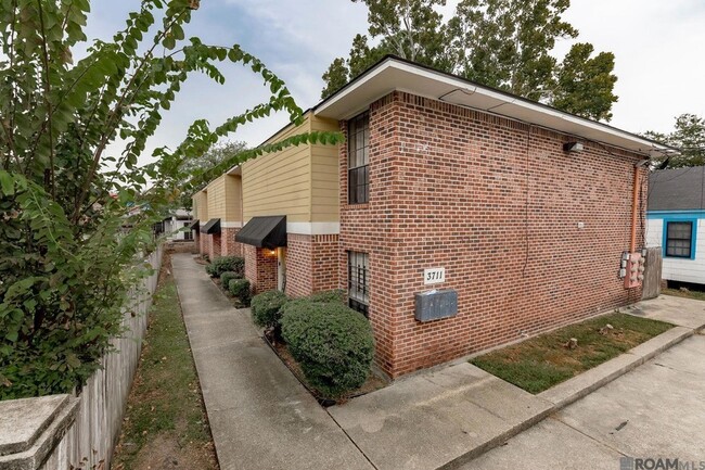 Photo - 3711 Cole Dr Townhome