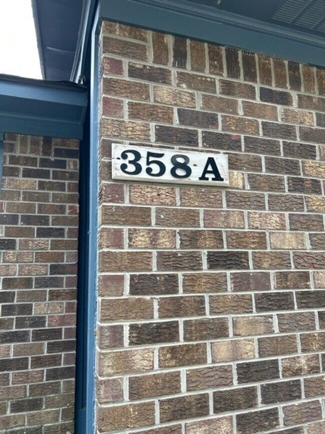 Photo - 358 A-B Dorchester Manor Unidad 358-A