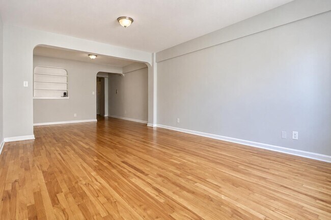 500 Kappock St Unit 7L